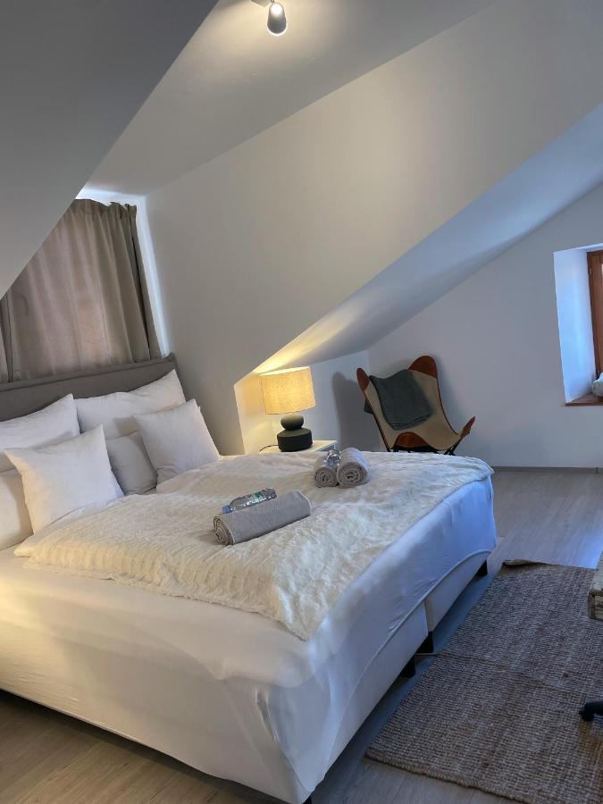 Fredys Apartments Stari Grad  Exterior foto