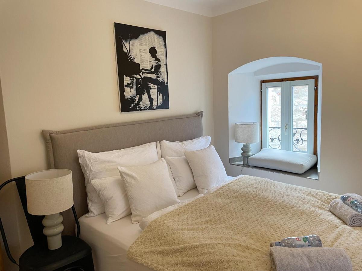 Fredys Apartments Stari Grad  Exterior foto