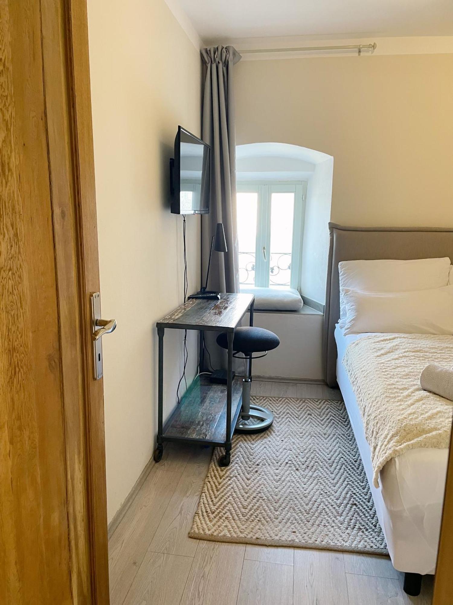 Fredys Apartments Stari Grad  Exterior foto